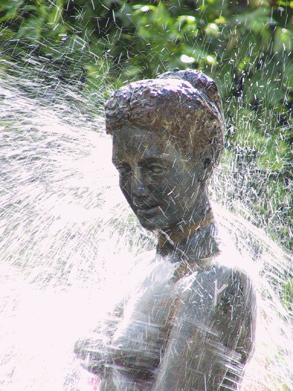 [Statue with fountain in Denmark. JMJ.   Canon powershot Pro 90. Digital camera Canon powershot Pro 90]