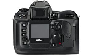 Nikon D100