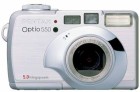 Компактная 5-мегапиксельная цифровая камера Pentax Optio 550. Вид спереди