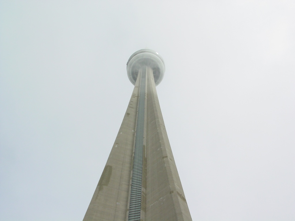 [Toronto. CN Tower.. Alex.   SONY DSC-S85. Digital camera SONY DSC-S85]